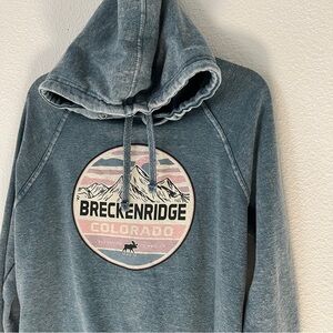 Blue 84 Breckenridge Colorado Hoodie Medium Faded Blue Mountain Graphic Pullover